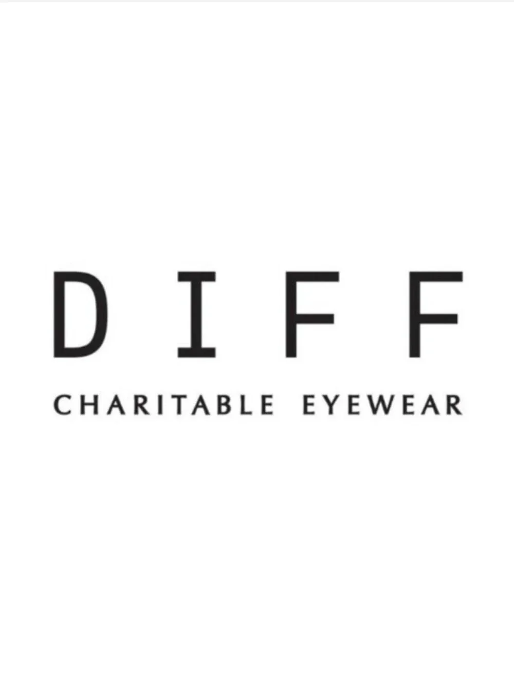 NEW Diff Eyewear Vanity Case-White
